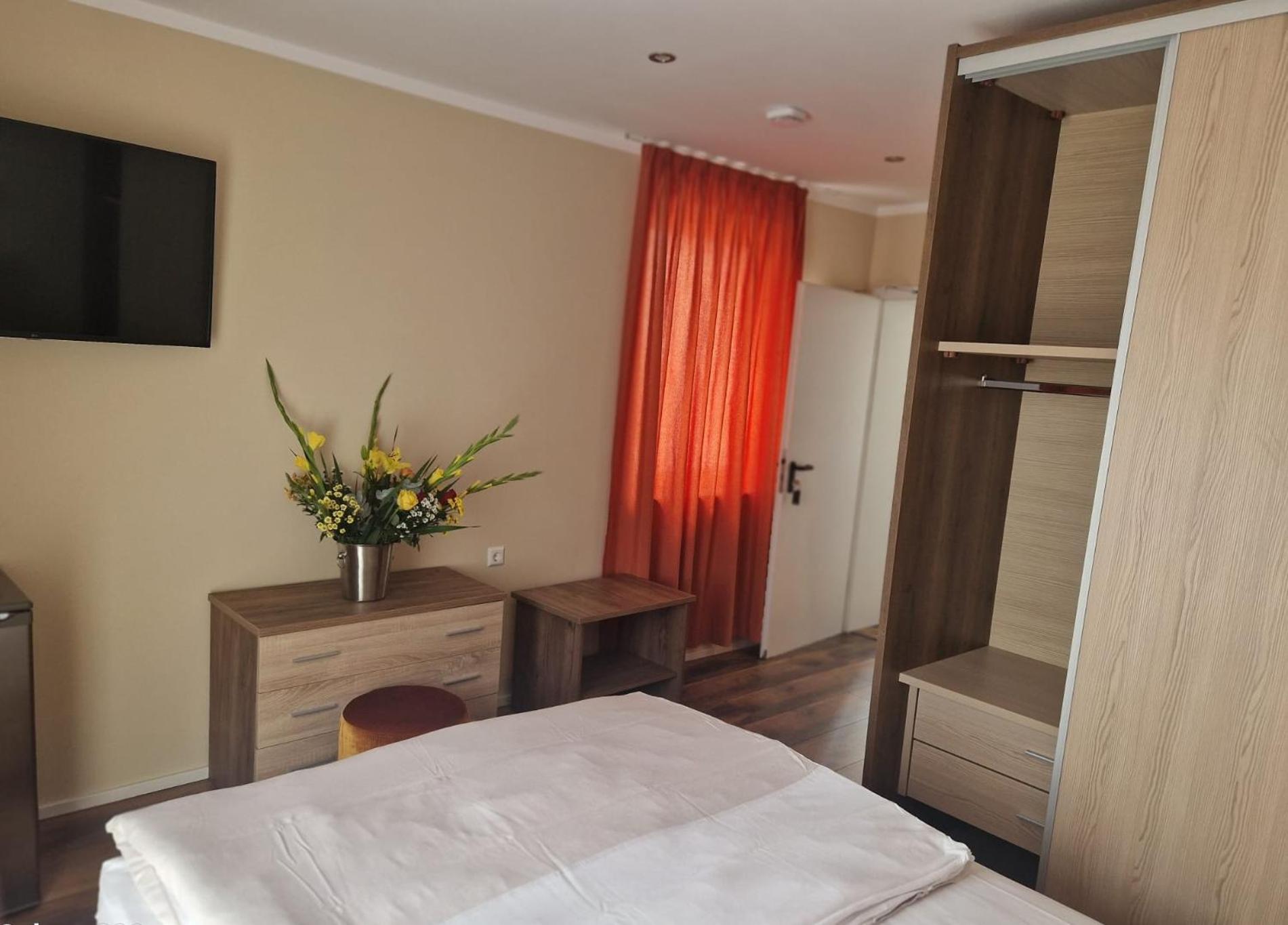 Hotel Post Nurtingen Bagian luar foto